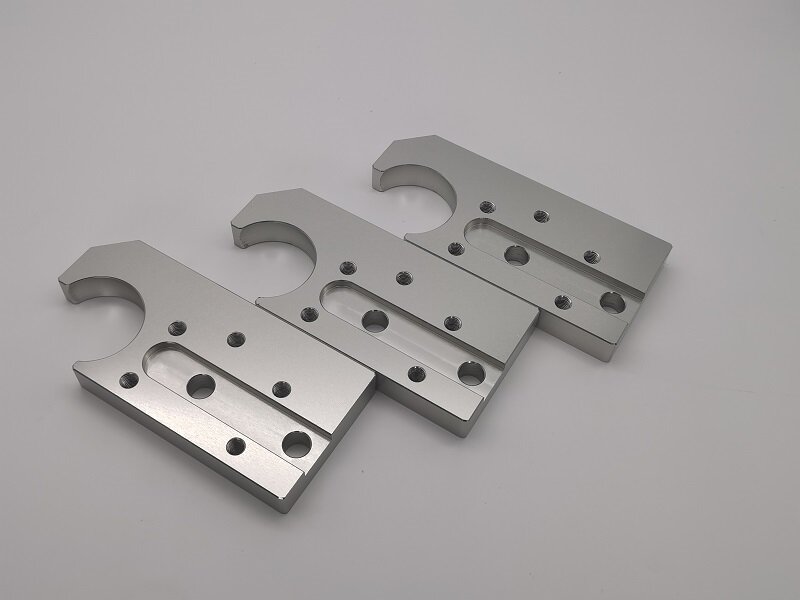 حمل الآلات CNC جبل