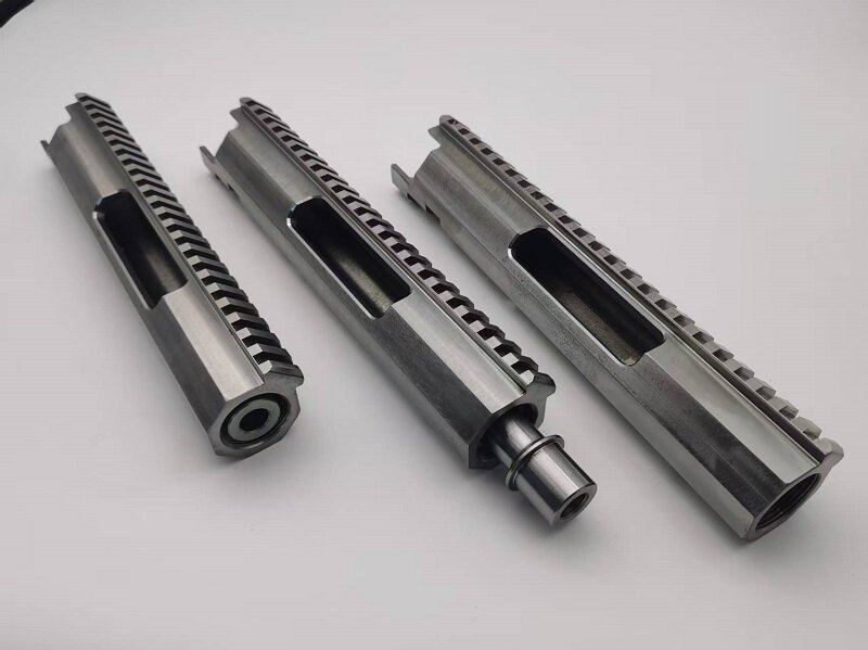 أجزاء السكن المعقدة للآلات CNC