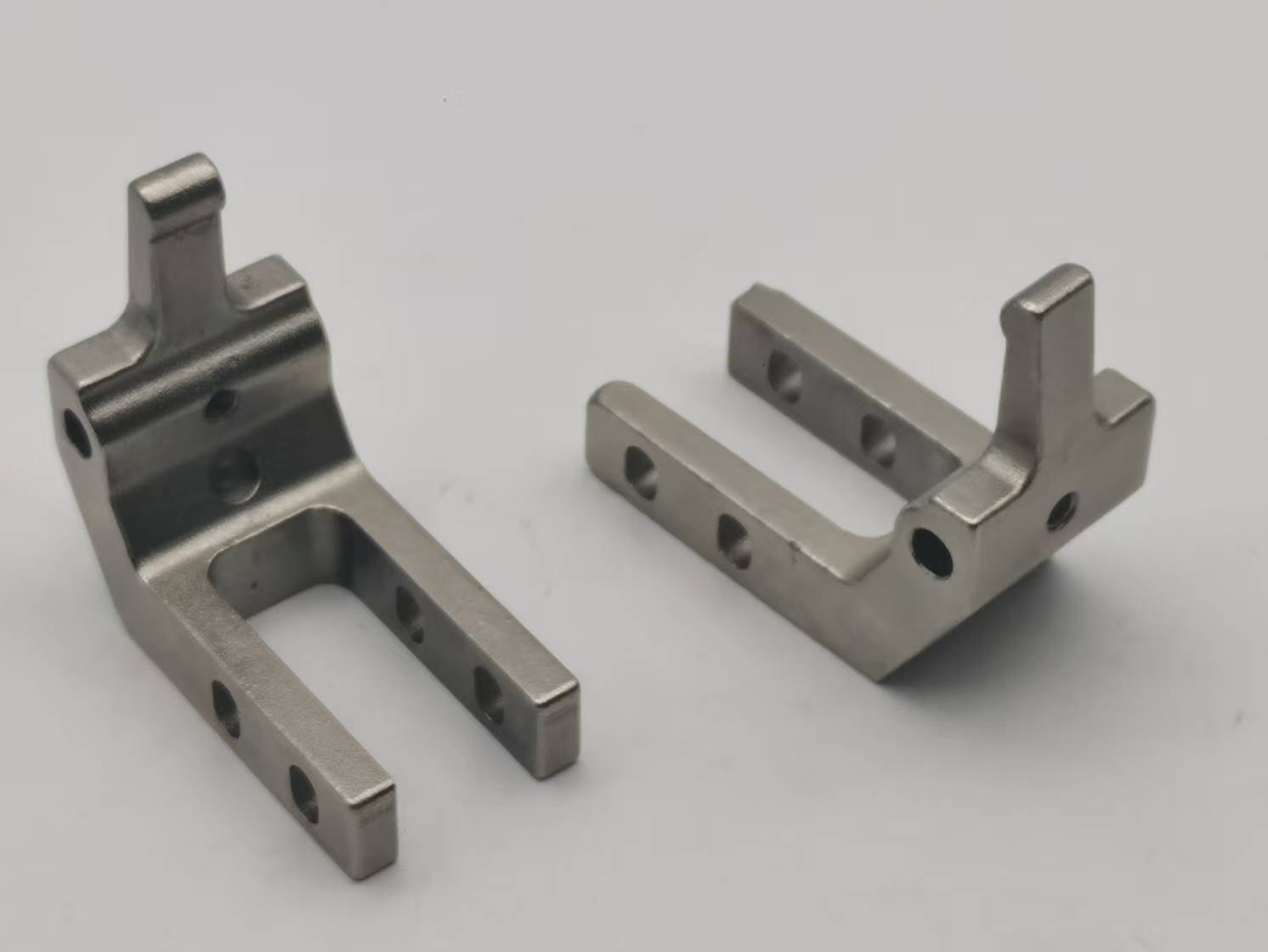 صب الاستثمار سبائك الصلب التلقائي الاشتباك المحوري رافعة